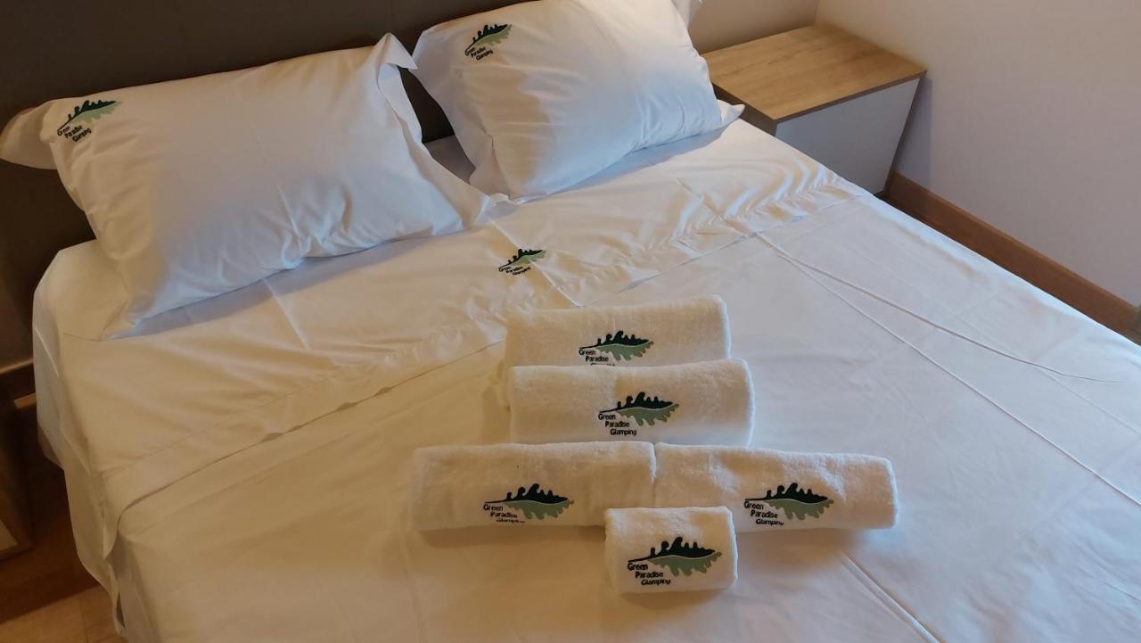 Green Paradise Glamping Covas  Bagian luar foto