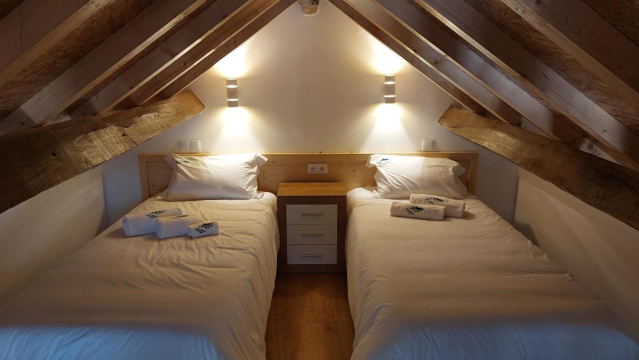 Green Paradise Glamping Covas  Bagian luar foto